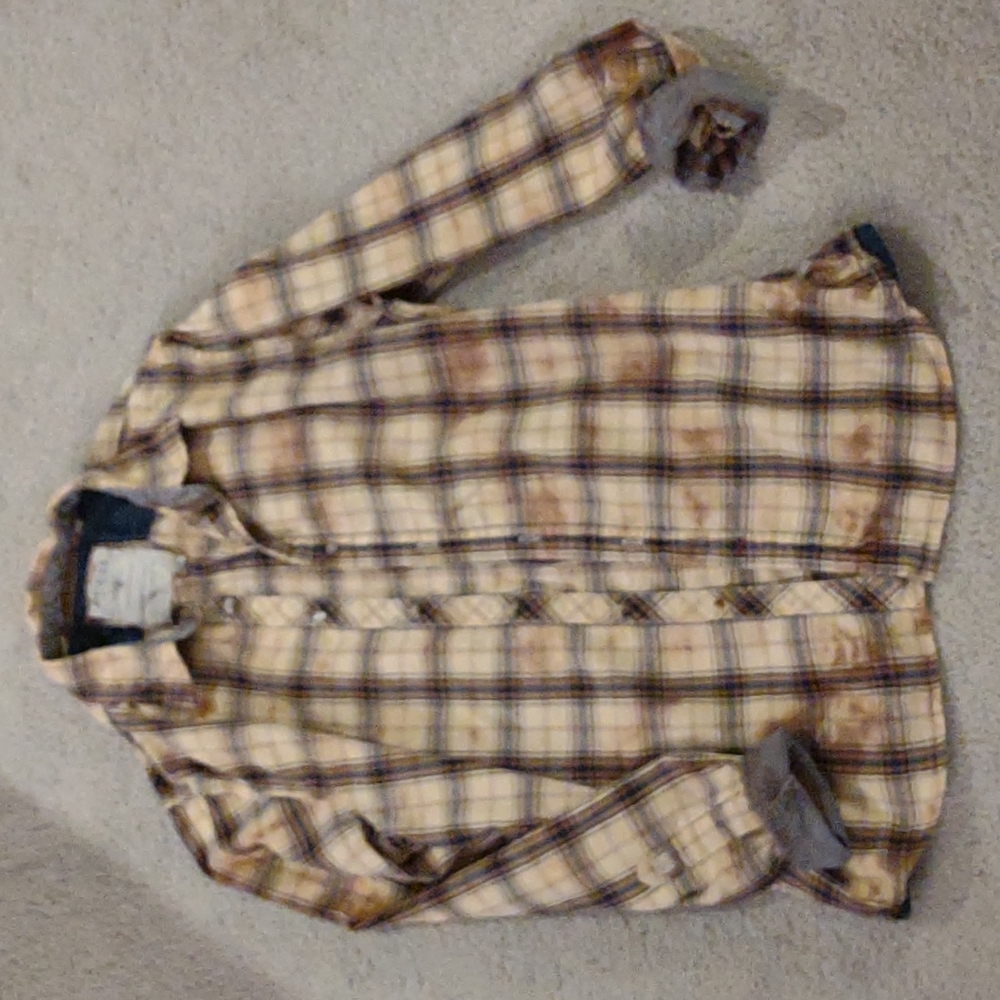 Men's Guess Button Down Shirt. Size Medium. EUC